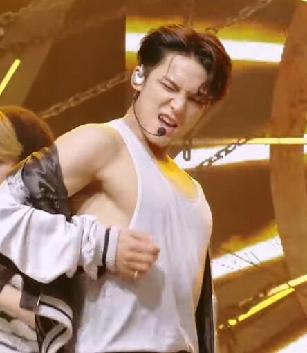 ㅤㅤㅤPE III is HOT 🔥ㅤㅤㅤ (Happy Road AU)